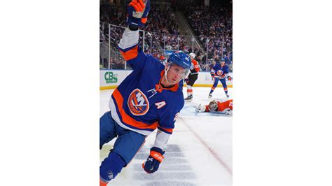 3 Takeaways: Islanders Edge Flyers 3-2 | New York Islanders