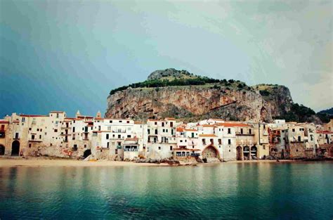 The best beaches in Cefalu - Cefalu in Casa