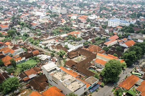 Surakarta · Train to Kitezh