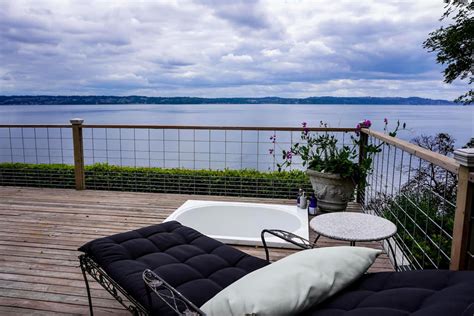 28 Most Romantic Airbnb in Washington State - The Emerald Palate