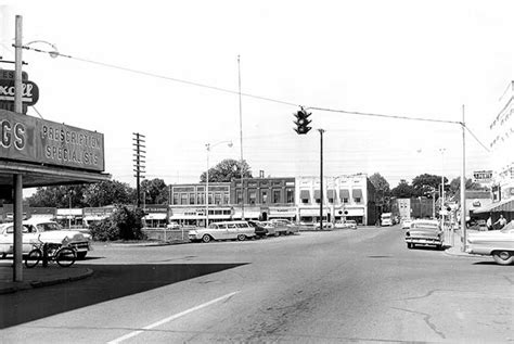 Conway Street Scene - Encyclopedia of Arkansas