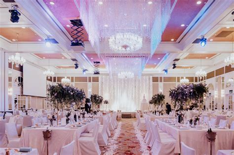 10 Wedding Decor Ideas And Themes On Trend For 2019