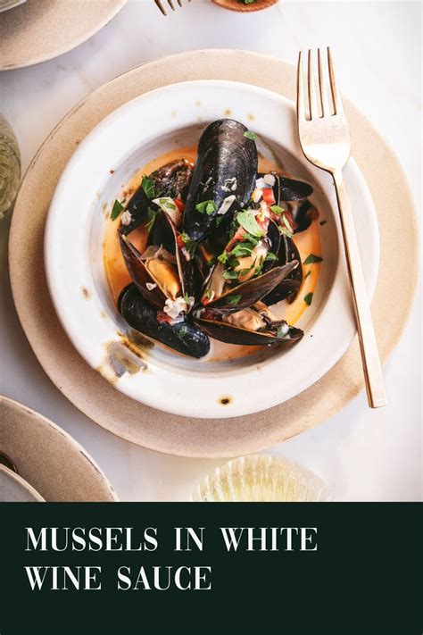 White Wine Mussels Recipe - The Gourmet Bon Vivant