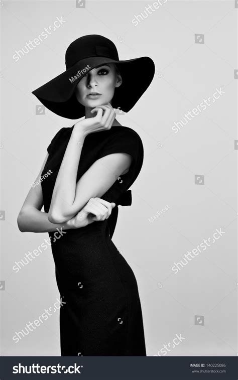 Woman with hat black and white Images, Stock Photos & Vectors ...