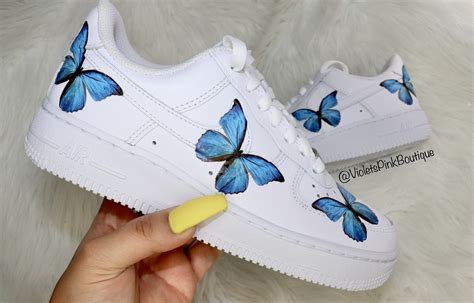 mudo Dirigir innovación zapatillas con mariposas revisión suave centavo