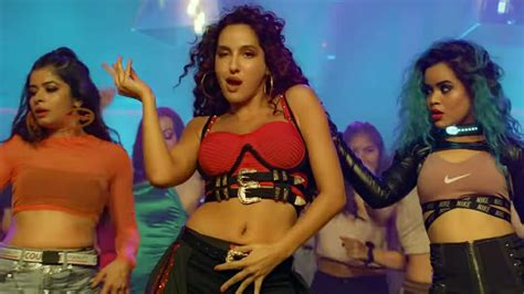 Nora Fatehi latest images from Garmi song