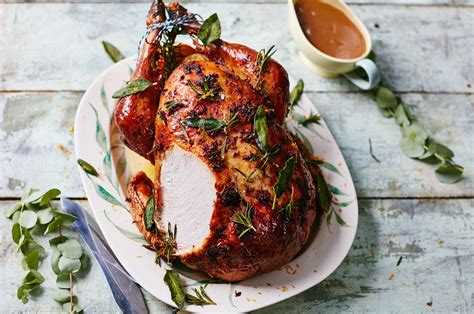 A guide to Christmas turkeys | Features | Jamie Oliver | Bacon and butter, Turkey recipes, Jamie ...