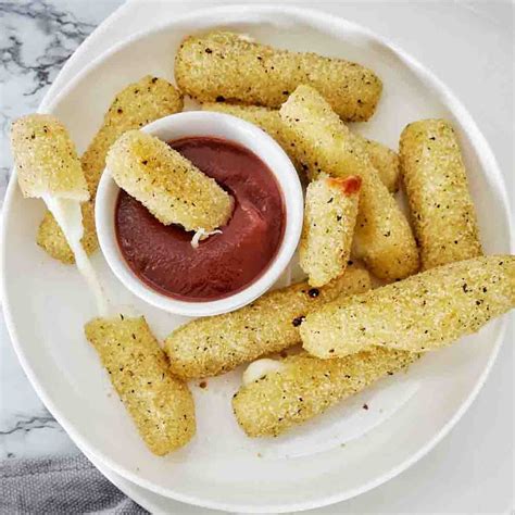 Air Fryer Frozen Mozzarella Sticks (Cheese Sticks) - Sweet Caramel Sunday