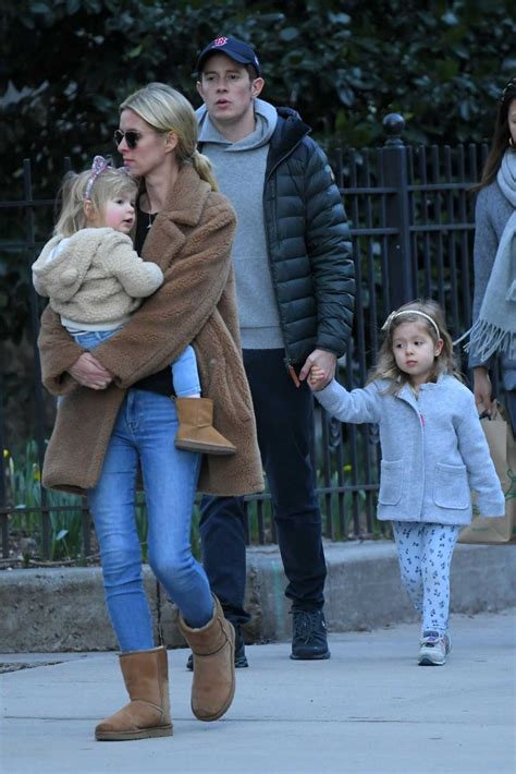 Nicky Hilton in a Beige Fur Coat Was Seen Out with Her Family in NYC 02 ...