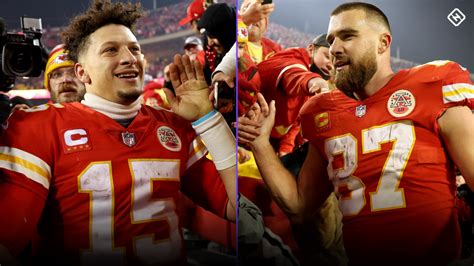 How Patrick Mahomes, Travis Kelce executed the perfect audible to save ...