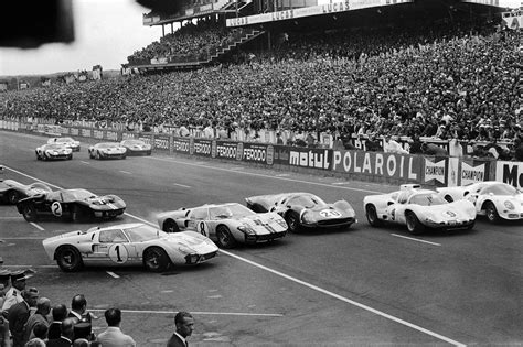 Ford Gt40 And Ferrari At 1966 Le Mans Race Images