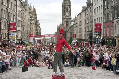 Family guide to Edinburgh Fringe | Lets Go With The Children