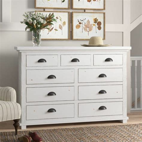 15 Gorgeous Rustic Dressers Worthy Of Your Master Bedroom