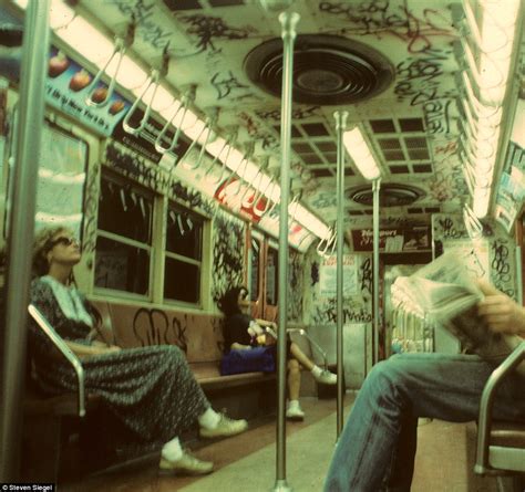 A ride through 1980s New York: Amazing photographs of the New York City subway as it was 30 ...