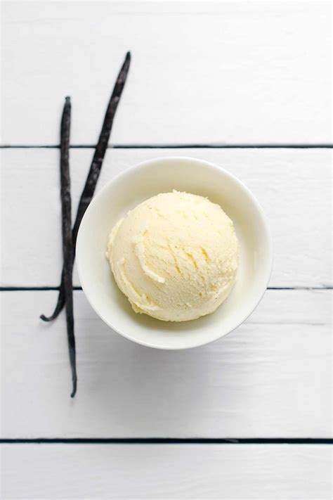 Vanilla Milk Gelato Recipe {Machine or No Churn) - Savory Simple