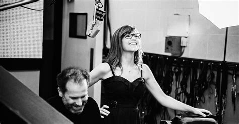 Lisa Loeb Covers the Five Stairsteps' Soul Classic "O-o-h Child" - Cover Me