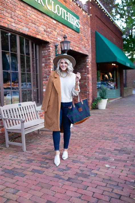 Exploring Biltmore Village Shops & an Affordable Neutral Outfit You Need! – Chasing Chelsea