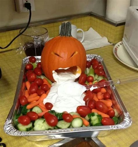 Plat Halloween, Easy Halloween Party Food, Halloween Party Appetizers, Halloween Dishes ...