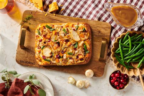 New DiGiorno Thanksgiving pizza packs all the turkey day flavors - ABC News