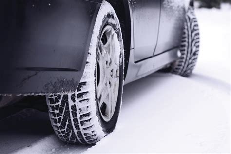 4 Tire Safety Tips for Winter