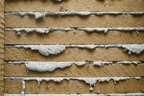 7 Things to Know About Lath and Plaster Walls | The design files, Restaurierung, Putz