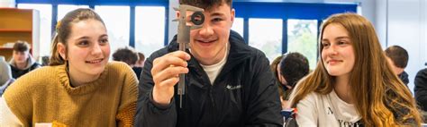 Explore courses > Engineering | Hereford Sixth form college