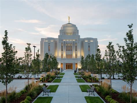 Meridian Idaho Temple | ChurchofJesusChristTemples.org