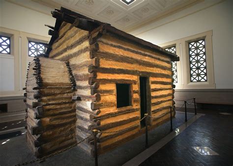 Is the Abraham Lincoln 'birthplace cabin' in Kentucky the real thing?