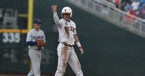 LOOK: Texas baseball reveals new uniforms for 2019 - Burnt Orange Nation