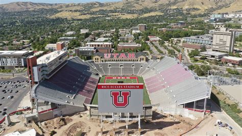 University of Utah plans in-person convocations for Spring 2021