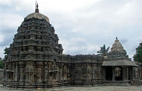 Dharwad | Sightseeing in And Around Dharwad | Temples in Dharwad