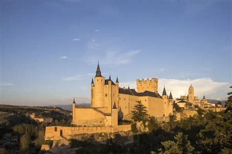 Segovia, Spain Alcazar at Night — Stock Photo © sepavone #56137403