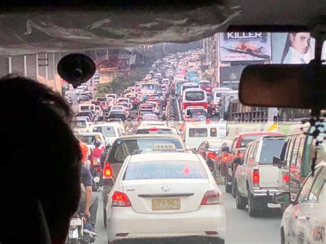 On the unpredictability of EDSA traffic « Caught (up) in traffic