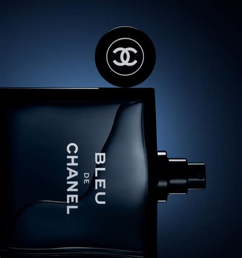 BLEU DE CHANEL Eau de Toilette Spray (EDT) - 3.4 FL. OZ. | CHANEL