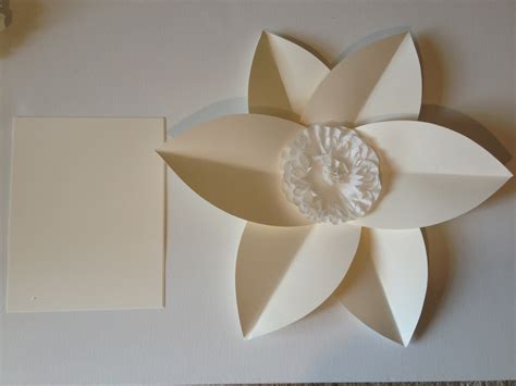 Pancakes & Glue Guns: DIY Paper Flower Wall Take 2: Part 2 Card-stock Large Flowers