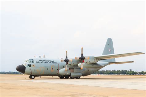 What Air Force's Around the World Use the C-130 Hercules Aircraft? - C ...