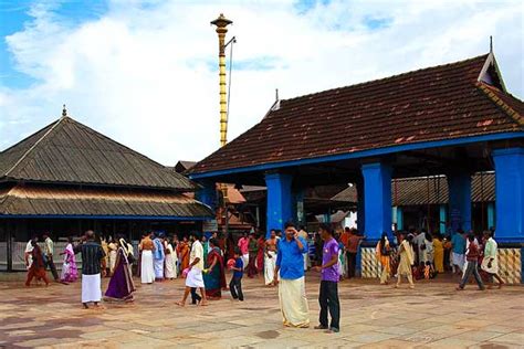 Festivals of Kerala -Temple festivals in Kerala,Chottanikkara Makam ...