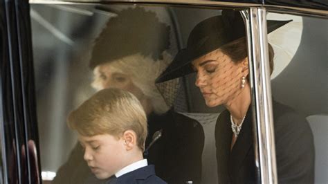 Kate Middleton won over Queen Elizabeth despite Camilla’s initial disapproval, expert claims ...