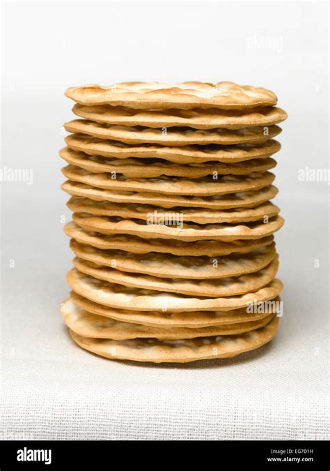 Cheese and Crackers Stock Photo - Alamy