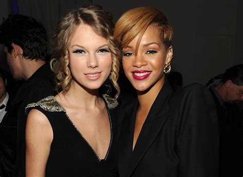 Rihanna no cantará nunca con Taylor Swift | Estaciones de Radio Música ...