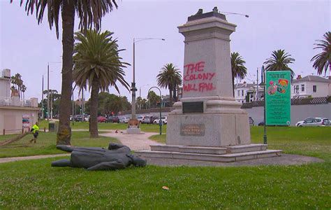 Melbourne: Captain Cook Statue Vandalized Before Australia Day | Globe News Bangkok