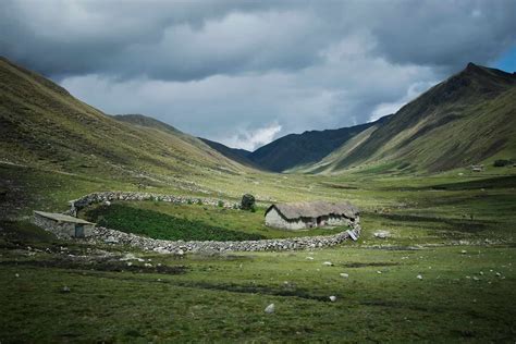 4 Day Lares Trek Peru - Experience a Living Inca Culture