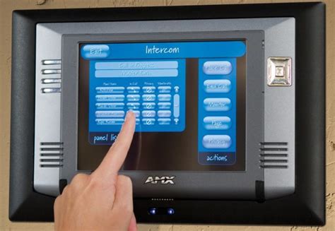 How to Go About Choosing the Right Intercom System?