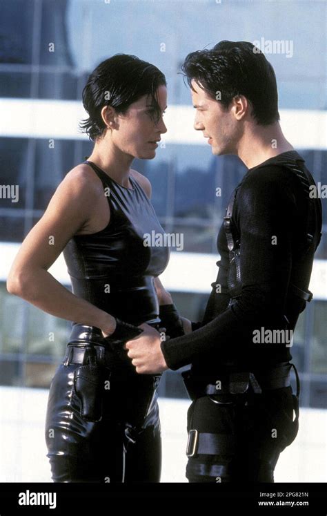 The Matrix 1999 Trinity & Neo Stock Photo - Alamy