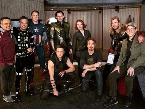 This throwback picture of original 'Avengers' cast will take you on a ...