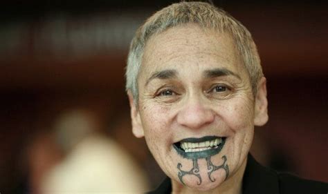 The rise of the Maori tribal tattoo - BBC News