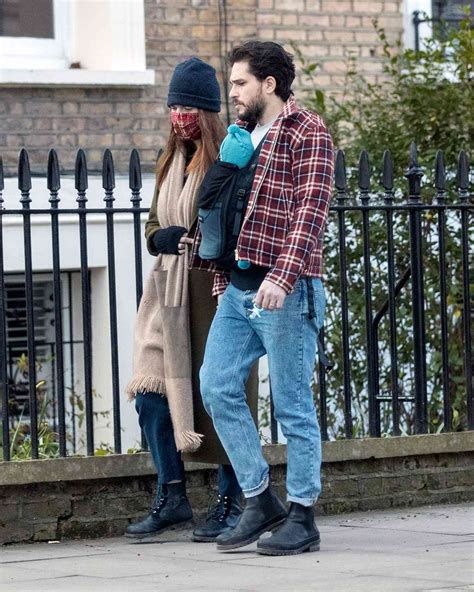 Kit Harington & Rose Leslie: Newborn Baby Walk