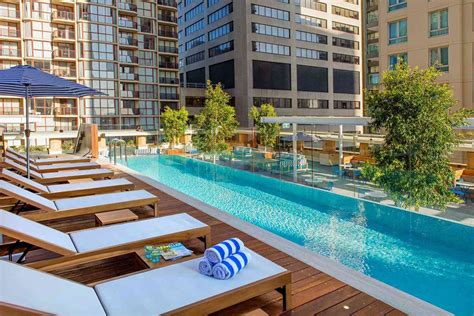 This Art-deco Hotel in Sydney Has a Rooftop Pool, a Wine Bar, and an Exceptional 'Celebrity Suite'