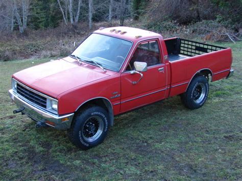 1981 DIESEL Isuzu Pup 4x4 pickup truck w/ NEW ENGINE for sale: photos, technical specifications ...