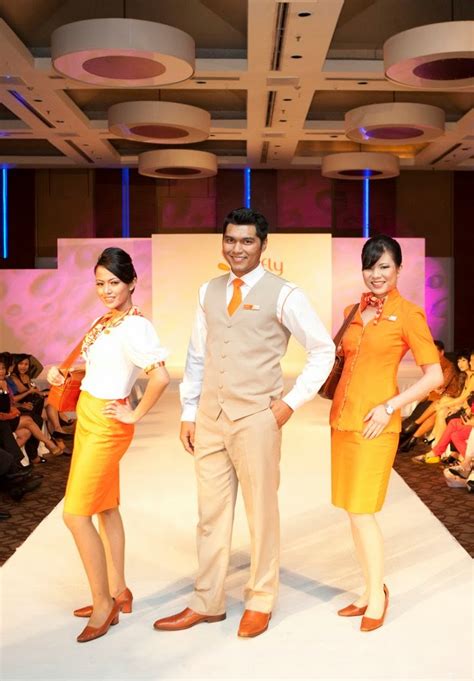 Firefly flight attendant uniform fashion in 2011 ~ World stewardess Crews